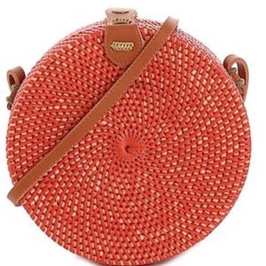 Crown Vintage-Round Box Crossbody Bag
